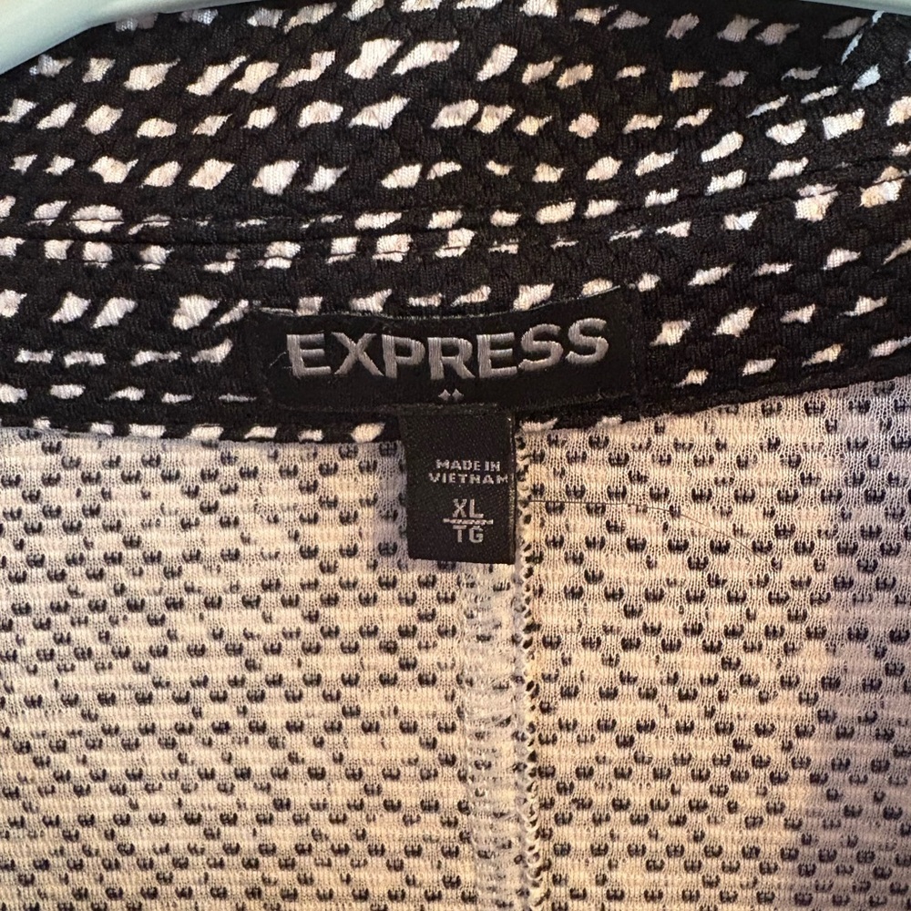 Express Women's Black and White Jacket - Picture 3 of 3